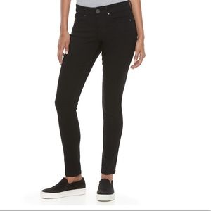 SO juniors black jeggings size 9 great condition